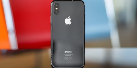 بيع هواتف iPhone X بسعر 770$ 1