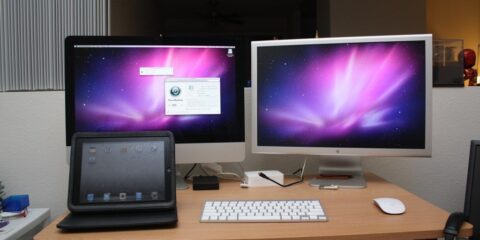 كيف تستخدم شاشتين عرض على MacOS 9