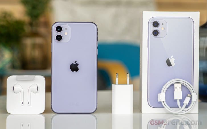 سعر iPhone 11 مع مواصفاته وأداءه ومميزاته وعيوبه