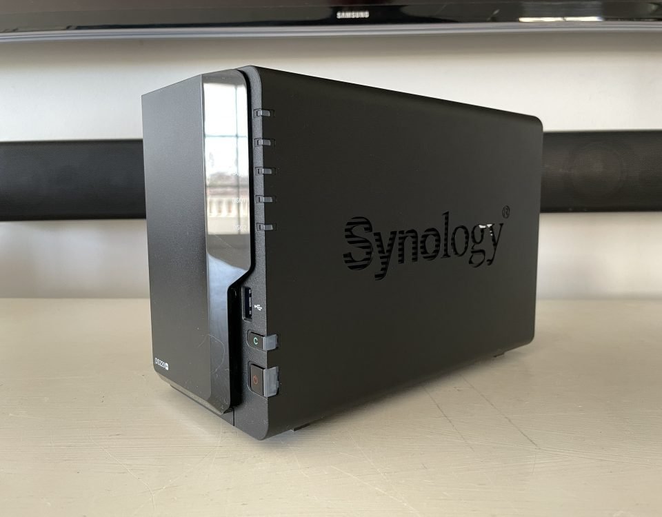 مراجعة سيرفر Synology NAS DS220+ وكيفية التثبيت - مميزات السيرفر المنزلي
