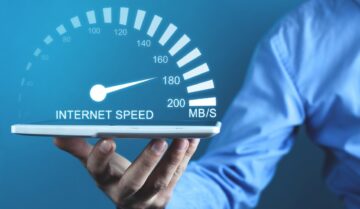 قياس سرعة الانترنت