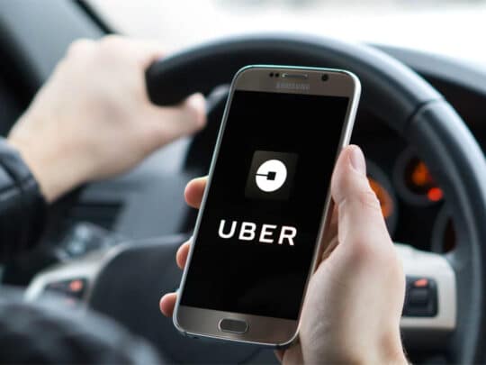 أطلقت Uber و HSBC تطبيق Flexpay الجديد لمدفوعات التأشيرة 2023 1