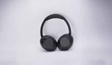 مراجعة سماعات UGREEN HiTune Max5 - عزل ضوضاء وتصميم جيد وسعر منافس 3