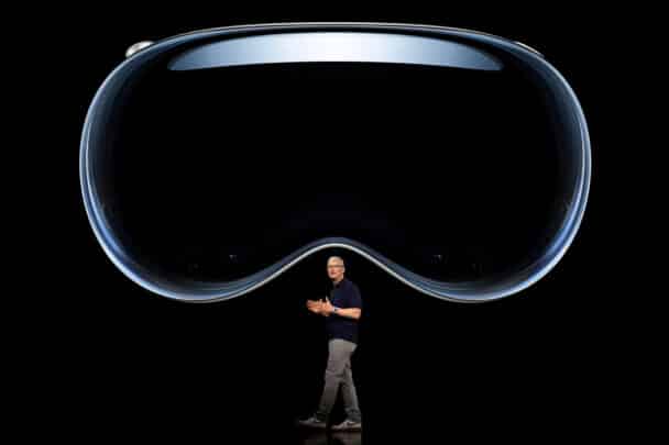 تقارير تشير الى اطلاق Apple Vision Pro في فبراير 2024 3