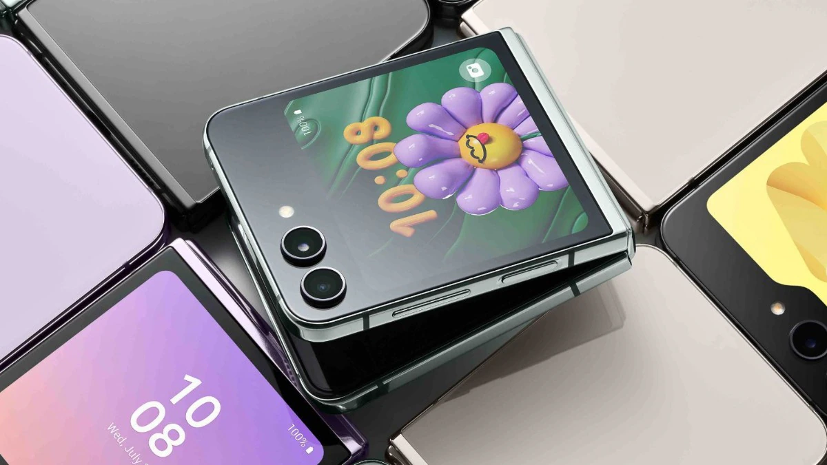 هاتف Galaxy Z Flip 7