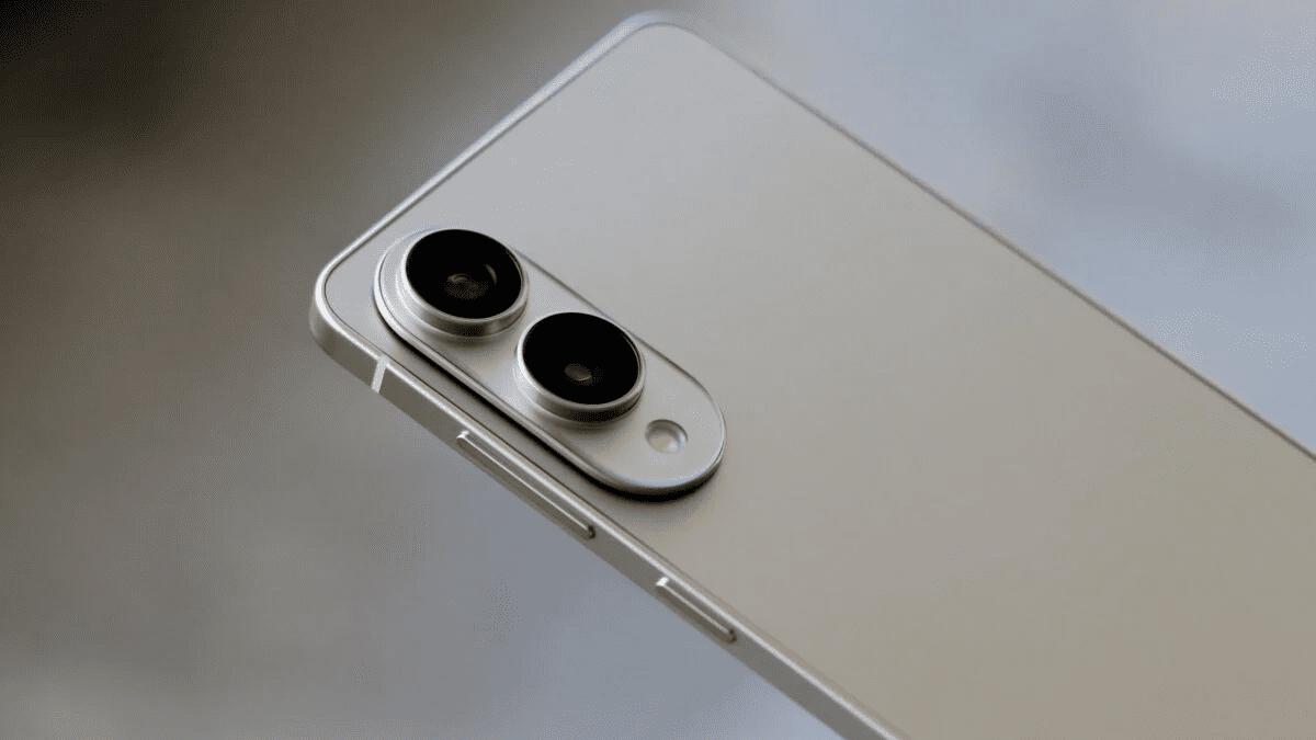 هاتف iPhone 17 Air