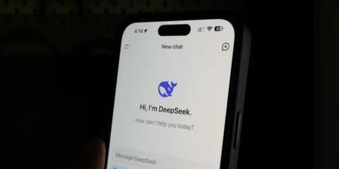 تطبيق DeepSeek AI